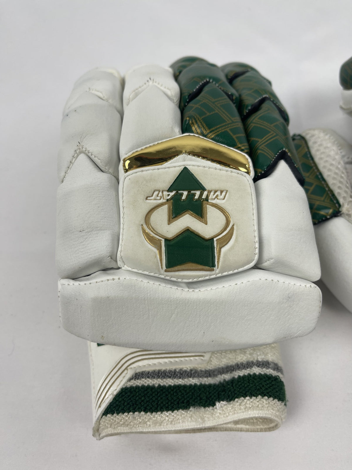 Millat Youth Cricket Batting Gloves
