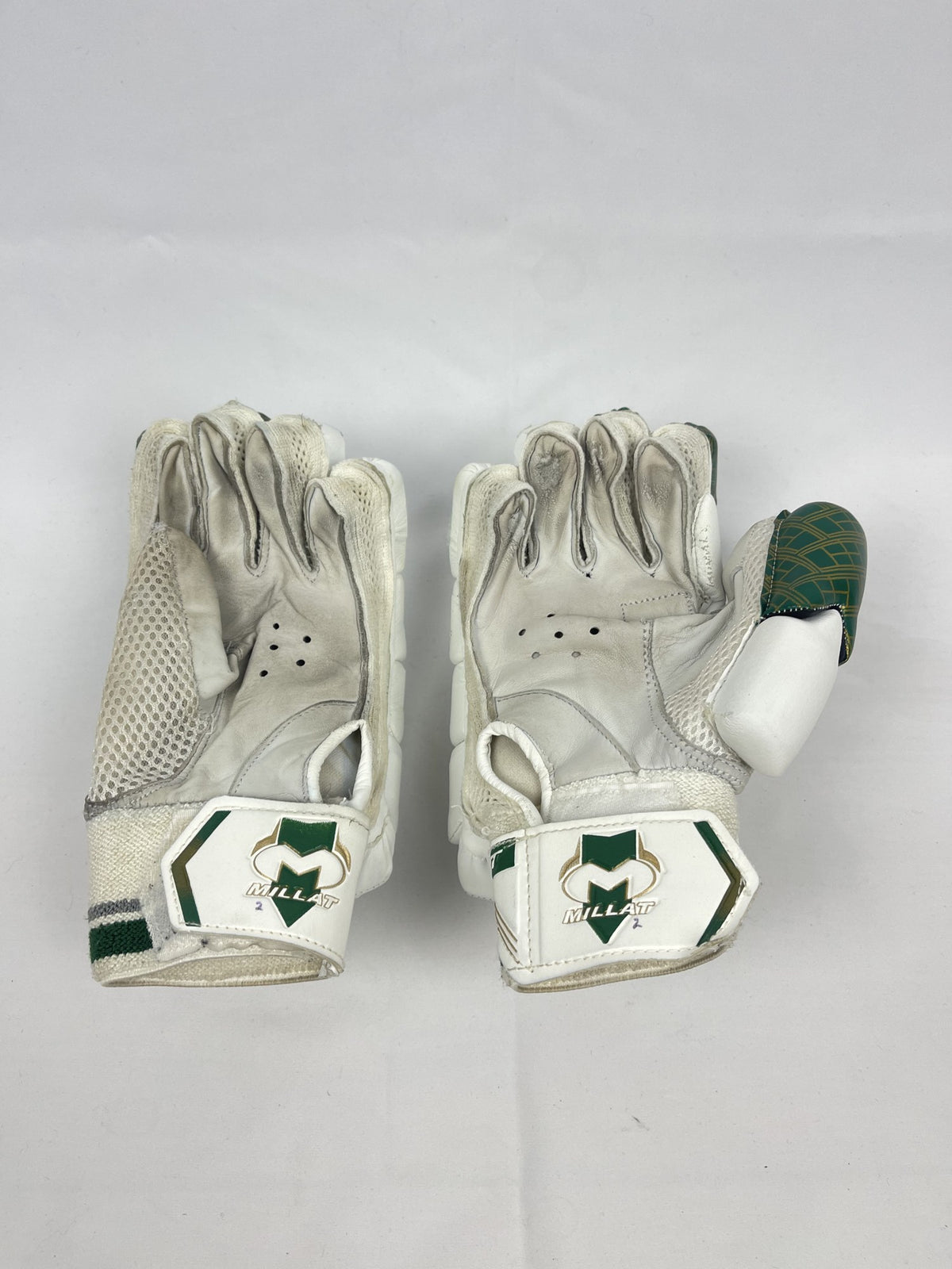 Millat Youth Cricket Batting Gloves