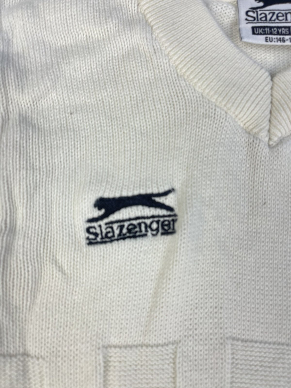 Slazenger Junior Cricket Slipover (11-12 Years)