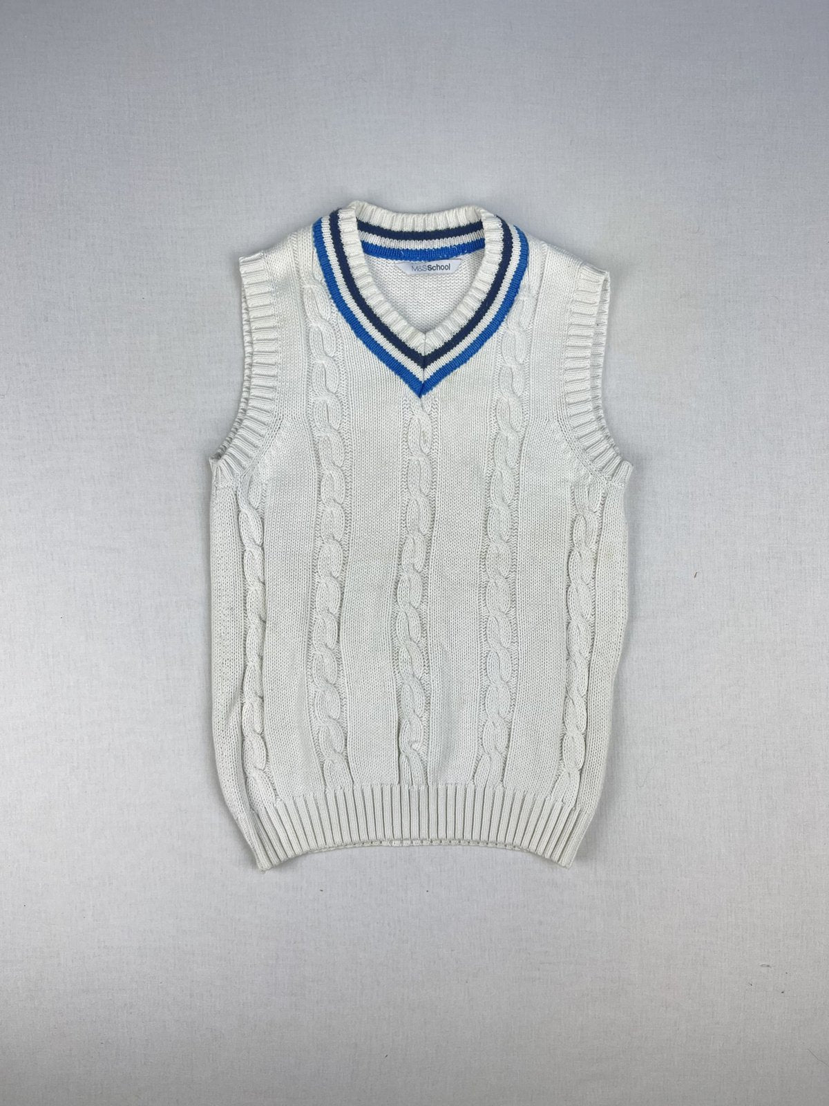 M&S School Cricket Slipover (8-9 Years)