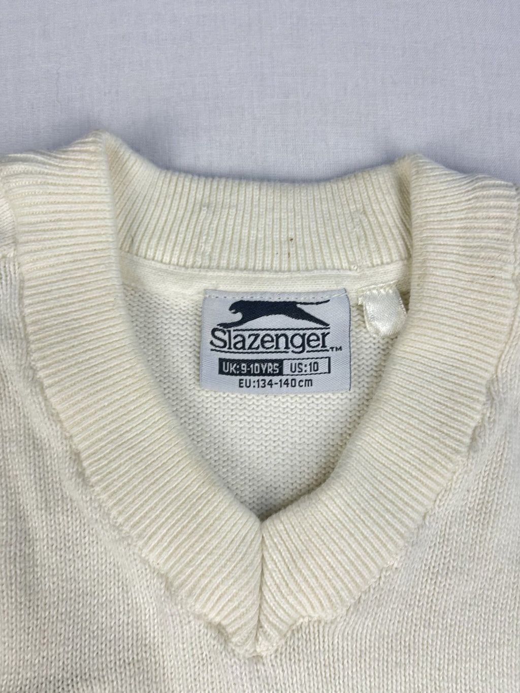 Slazenger Junior Cricket Slipover (9-10 Years)