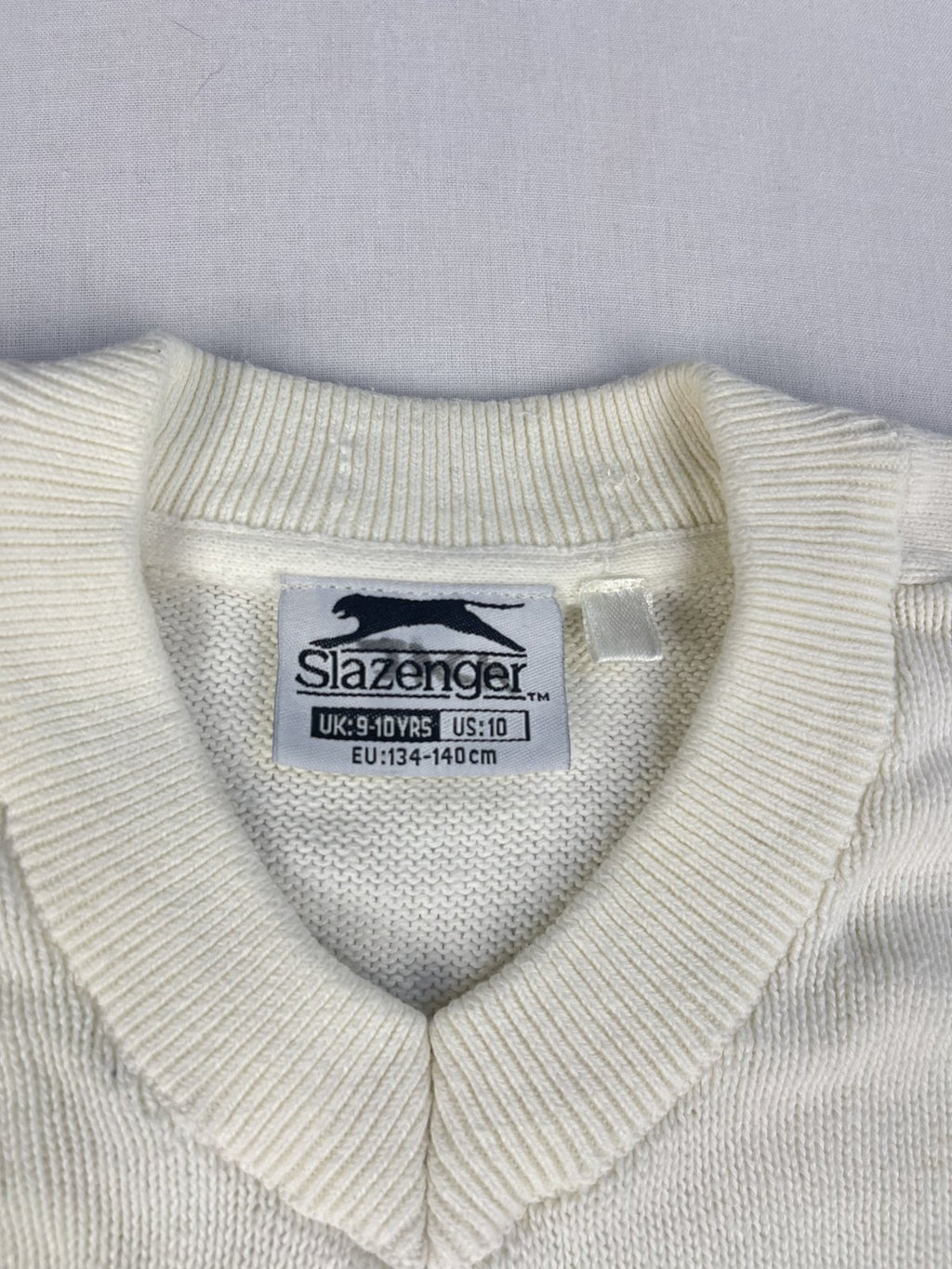 Slazenger Junior Cricket Jumper (9-10 Years)