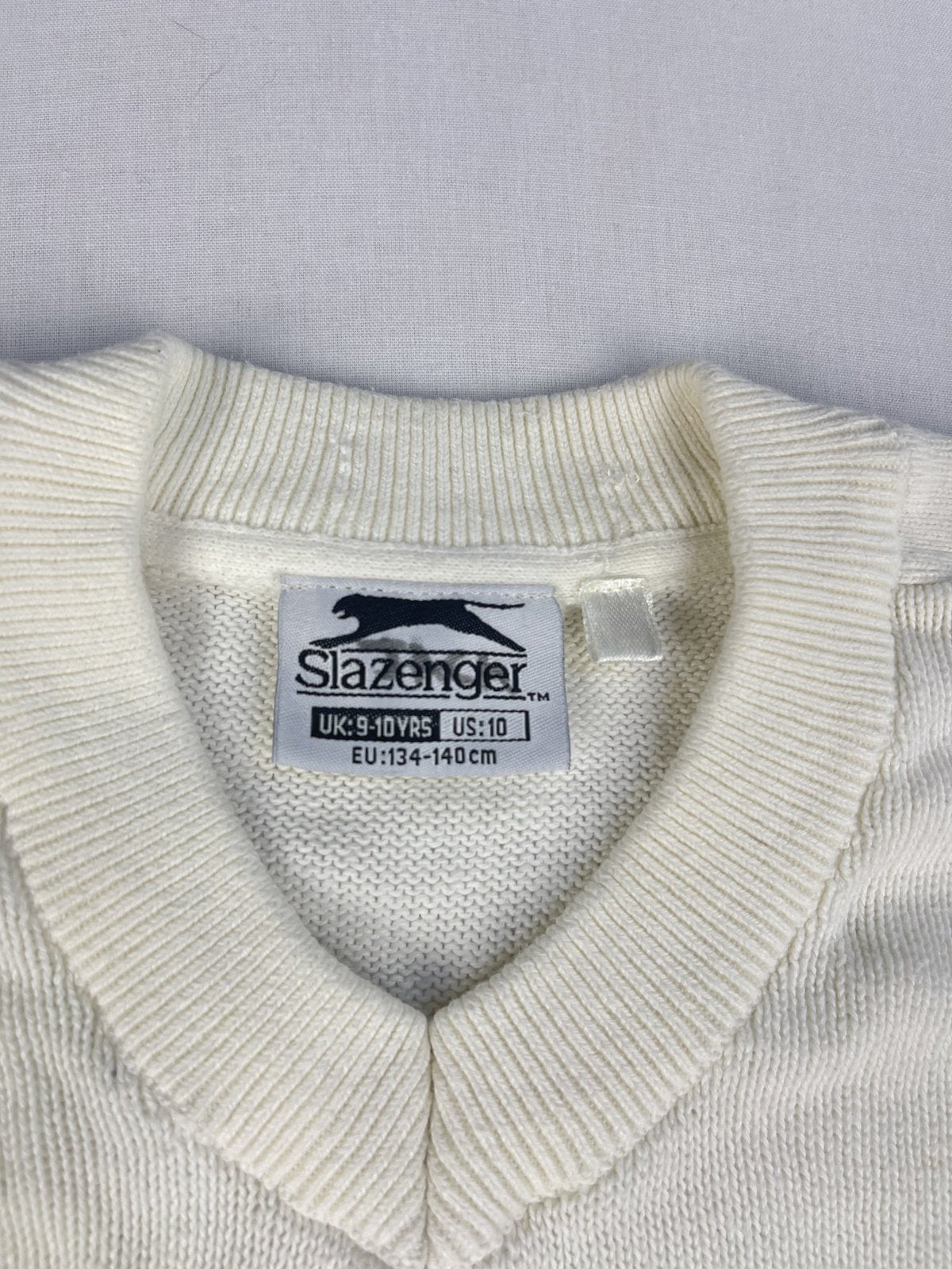 Slazenger Junior Cricket Jumper (9-10 Years)