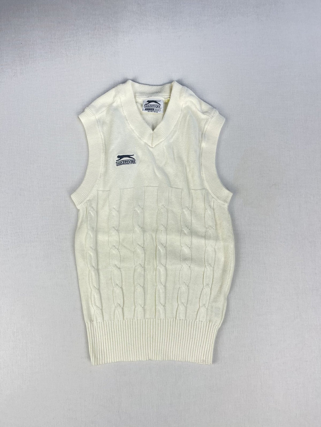 Slazenger Junior Cricket Slipover (11-12 Years)