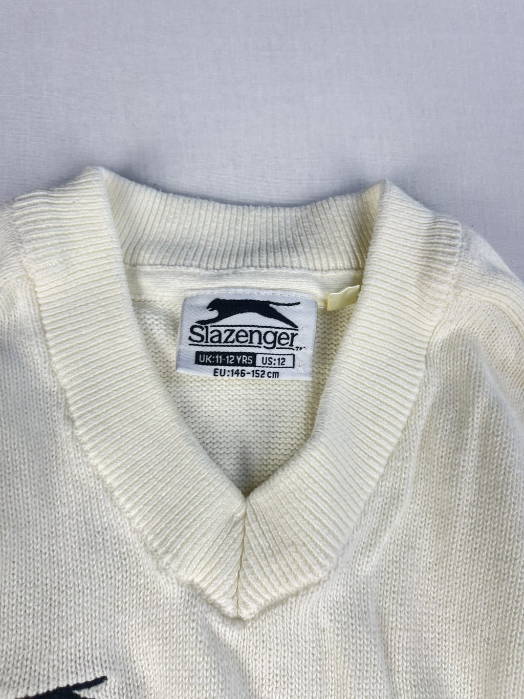 Slazenger Junior Cricket Slipover (11-12 Years)