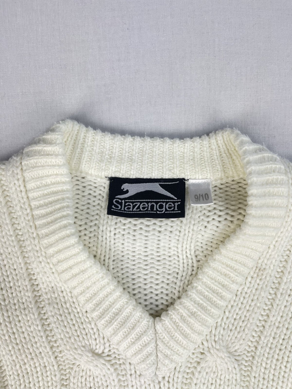 Slazenger Junior Cricket Jumper (9/10 Years)