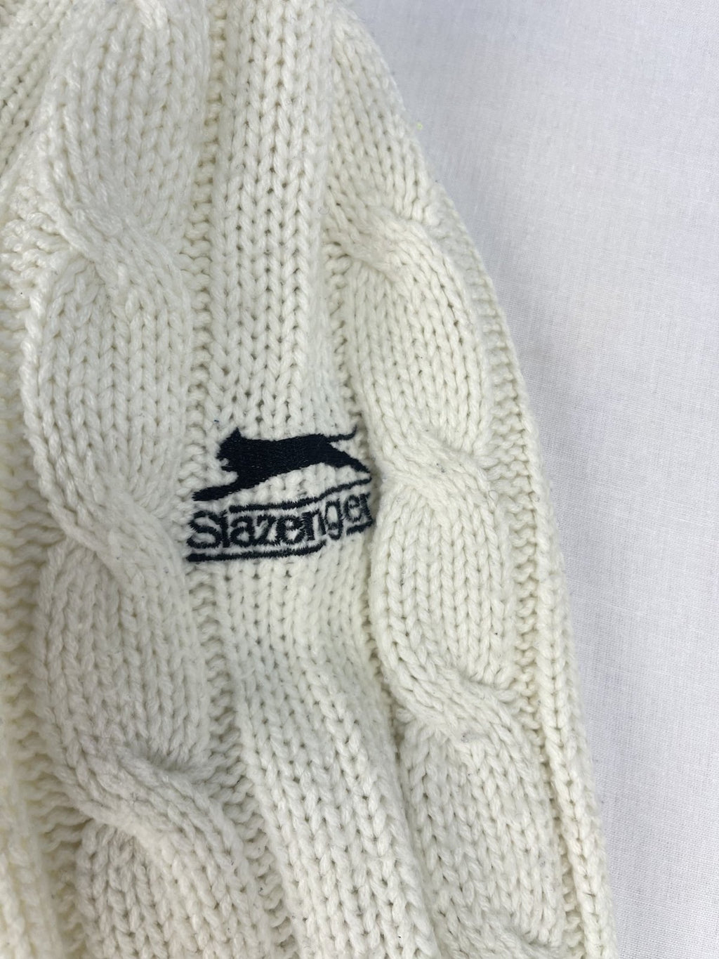 Slazenger Junior Chunky Cable Knit Cricket Jumper (13 Years)
