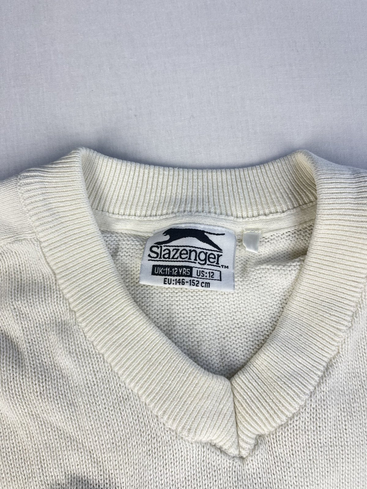 Slazenger Junior Cricket Jumper (11-12 Years)