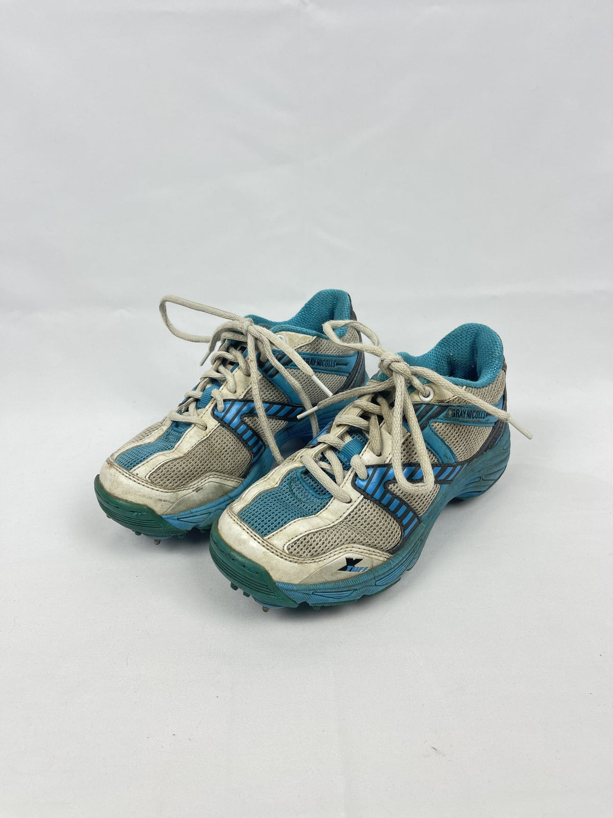 X-Tuff Junior Cricket Spikes